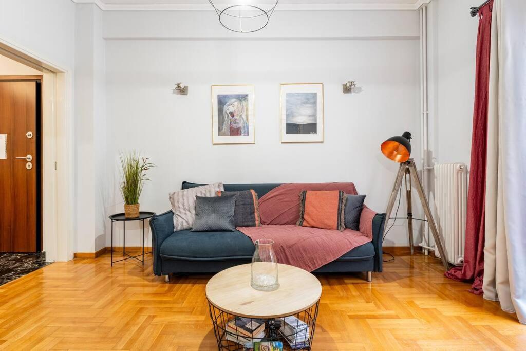 Downtown Cute Apt In The Heart Of Plaka Athens Luaran gambar